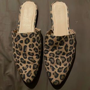 Cute Old Navy leopard mules